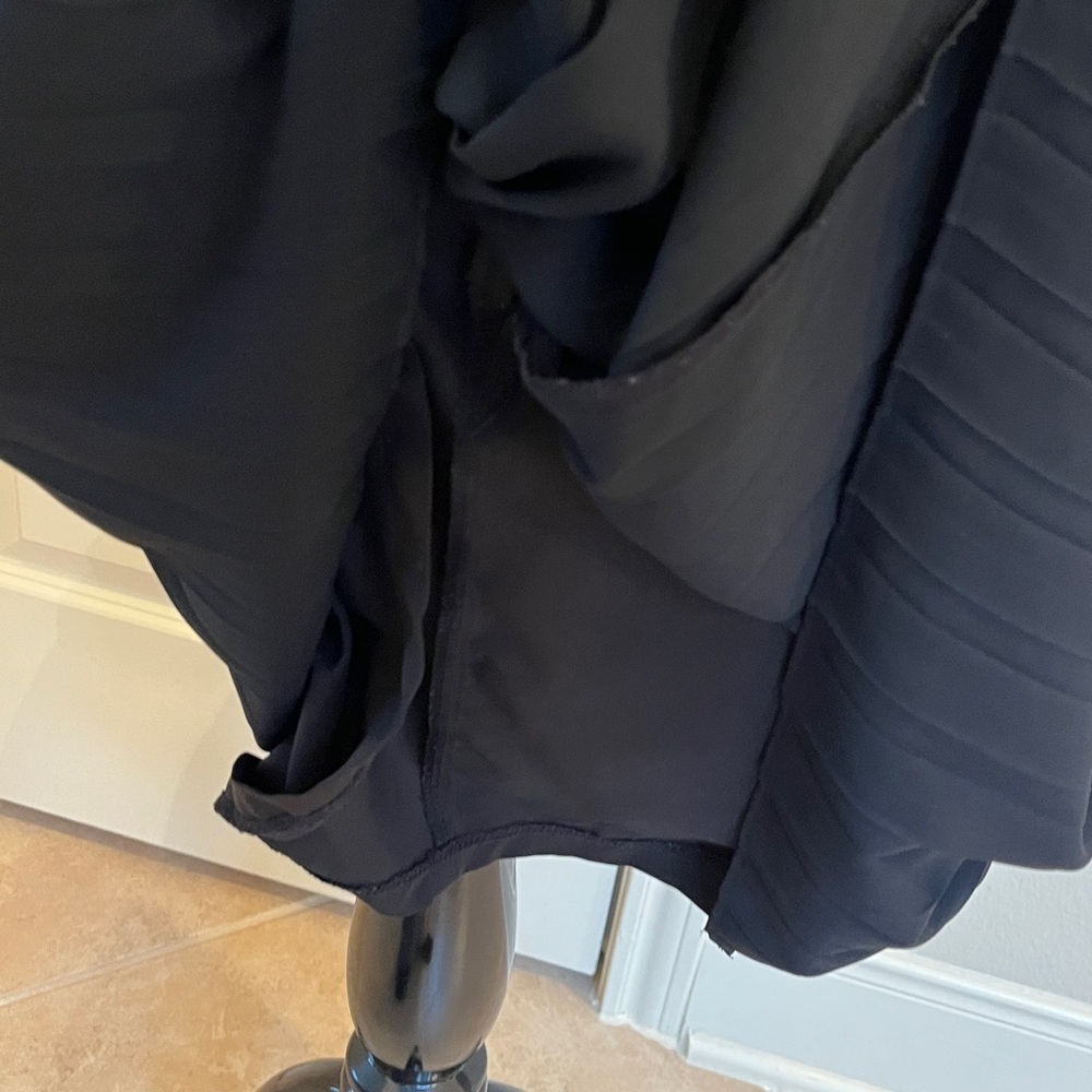 NWOT LOFT Burgundy and Black Long Sleeve Dress - Picture 5 of 9